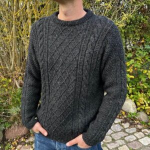 PetiteKnit Moby sweater Mann