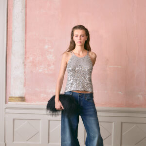 2610_06 Nia Top